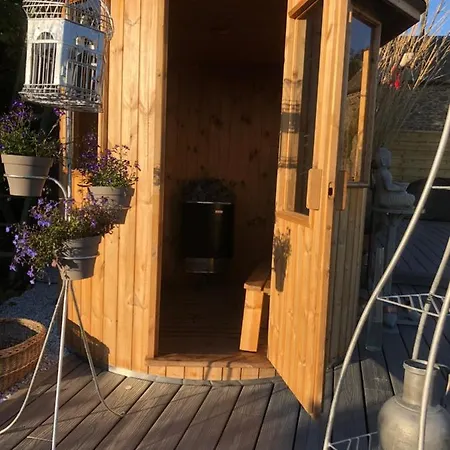 With Hot Tube & Private Sauna With Panoramic View